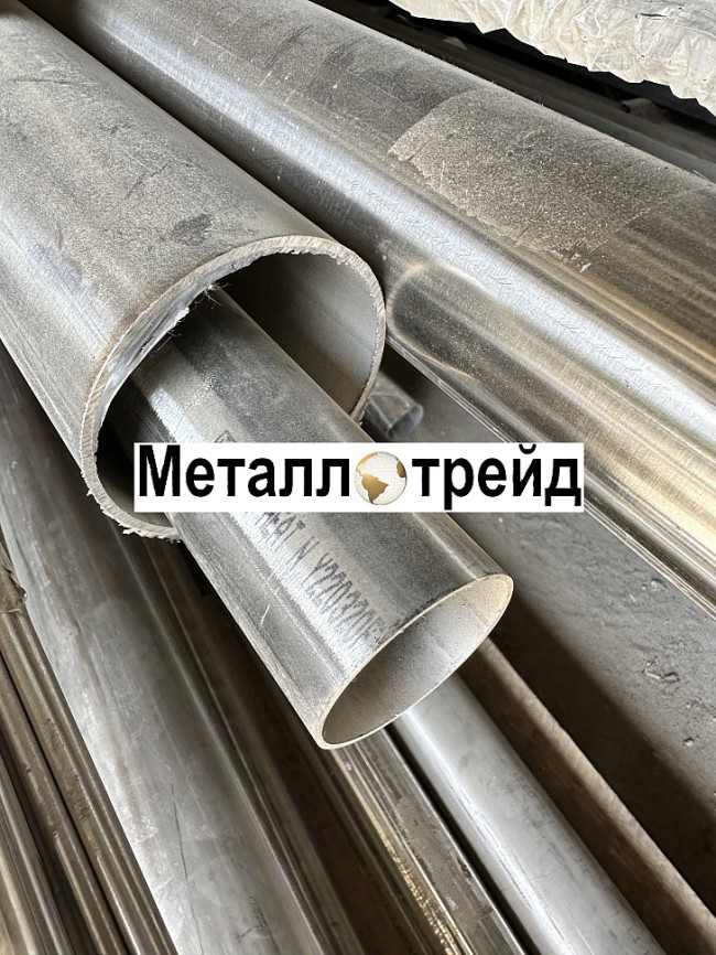 Труба нержавеющая электросварная AISI 201 50x25x1,5 мм 6000 Труба нержавеющая электросварная AISI 201 50x25x1,5 мм 6000